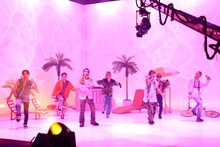 「SUMMER HYPE」をパフォーマンスするBALLISTIK BOYZ from EXILE TRIBE。（写真提供：LDH JAPAN）