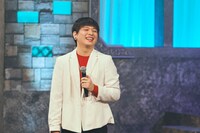 和田アキ子に扮するMr.シャチホコ。