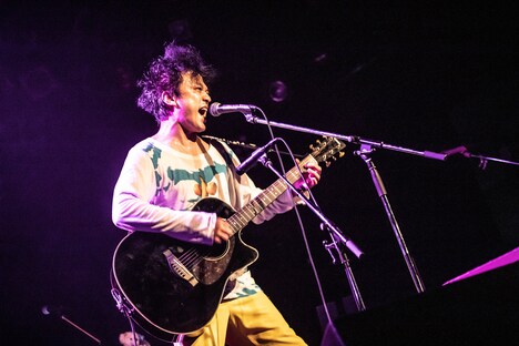 ジョニー大蔵大臣（水中、それは苦しい）（Photo by Masayo）