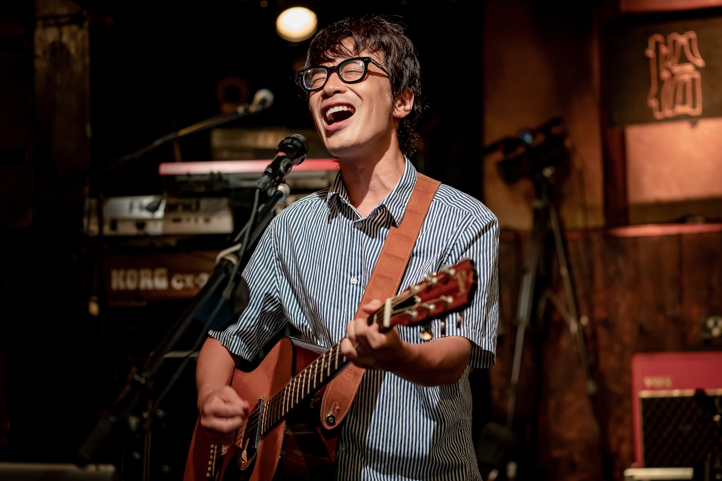 岸田繁（Vo, G）（撮影：井上嘉和）