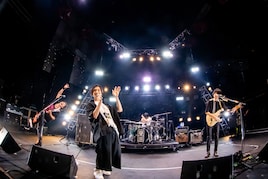ユニゾン主催ライブでスカパラ、BIGMAMA、9mm、バクホンら豪華ゲスト7組が“生存確認”