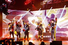 DOBERMAN INFINITY「LIVE×ONLINE IMAGINATION」の様子。（写真提供：LDH JAPAN）