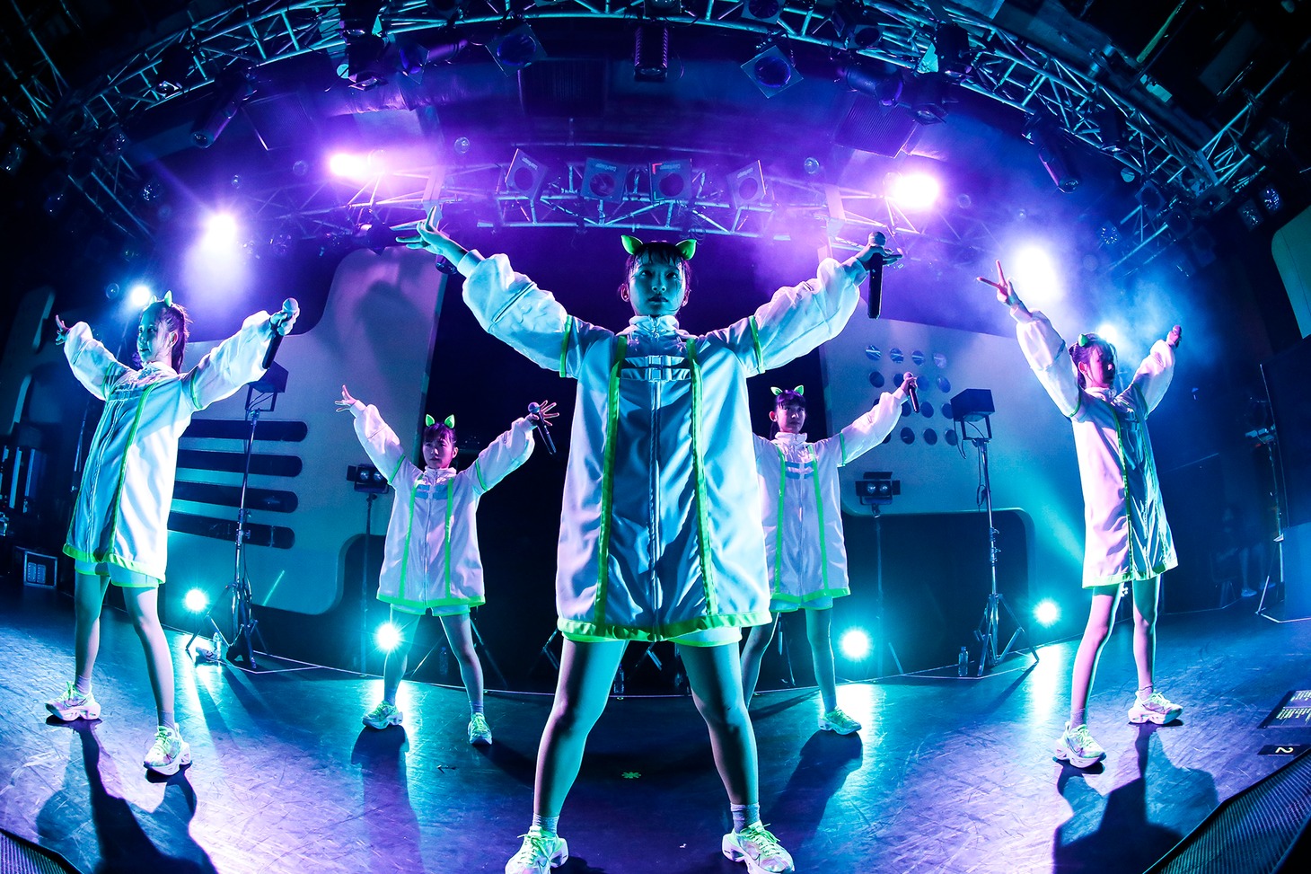Devil ANTHEM.「Hang Out With Sound TOUR」東京・渋谷duo MUSIC EXCHANGE公演の様子。（写真提供：エイジアプロモーション）