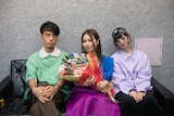 左からDorian、脇田もなり、KAYO-CHAAAN。
