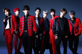 「バズリズム」でV6デビュー25周年の歴史を表と裏から総ざらい、SBDらスタジオライブも