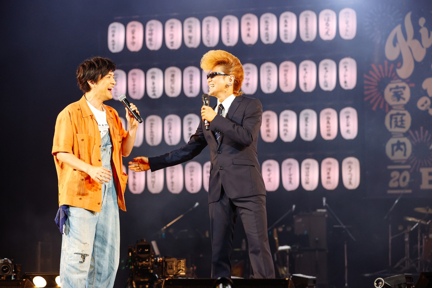 森山直太朗（左）と綾小路翔（右 / 氣志團）。（撮影：上山陽介）