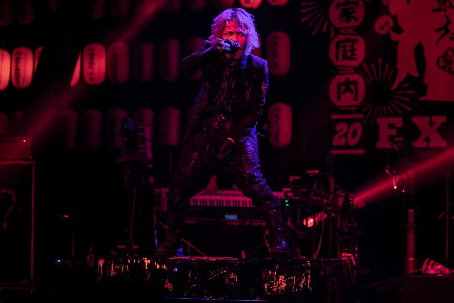 HYDE（Photo by Ryuya Amao）