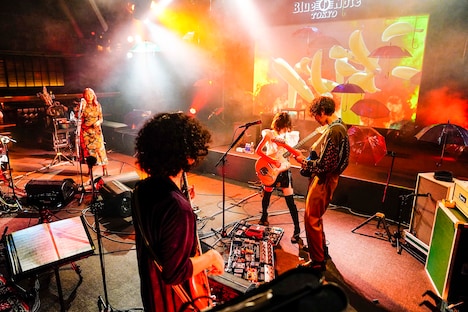 「Reiny Friday -Rei & Friends- Vol.11 Net Surfing!」の様子。（撮影：上飯坂一）