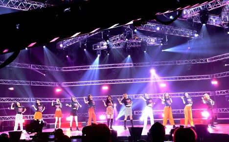 E-girls（写真提供：LDH JAPAN）