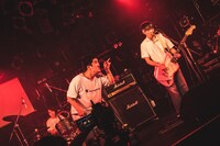 神聖かまってちゃん（撮影：真島洸）