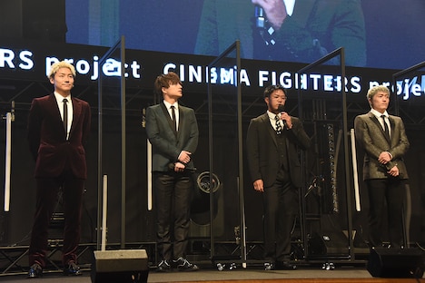 左から小森隼、白濱亜嵐、数原龍友、中務裕太。