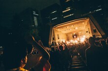 ネクライトーキー「ゴーゴートーキーズ！ 2020 野外音楽堂編」の様子。（撮影：垂水佳菜）