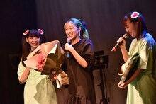 左から寿々木ここね、カイ、朝倉みずほ。（撮影：畔柳純子）