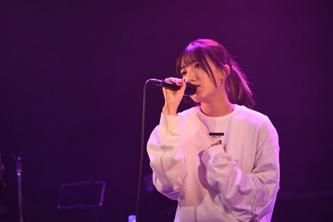 宮川愛李「Re:rave」の様子。（撮影：達川範一）