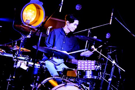 松浦大樹（Dr）（撮影：小見山峻）