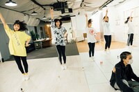 #ババババンビとカミヤサキ。（撮影：横山マサト）