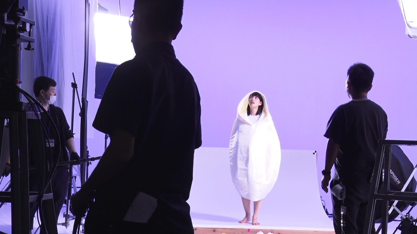 「JA全農いわて・いわて純情米 CM&グラフィックメイキング映像」より。