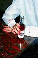 「烏龍Tコレクション」イメージビジュアルより。