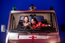 テヨン「#GirlsSpkOut ft.ちゃんみな」ミュージックビデオのオフショット。