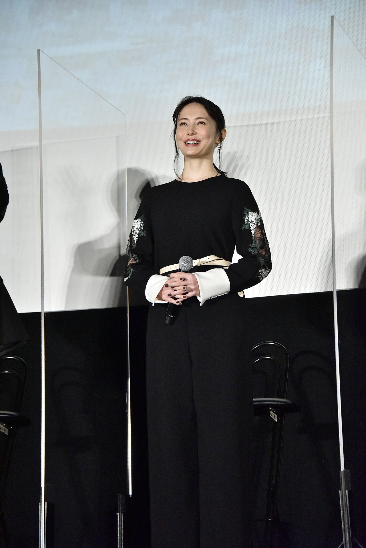 美村里江