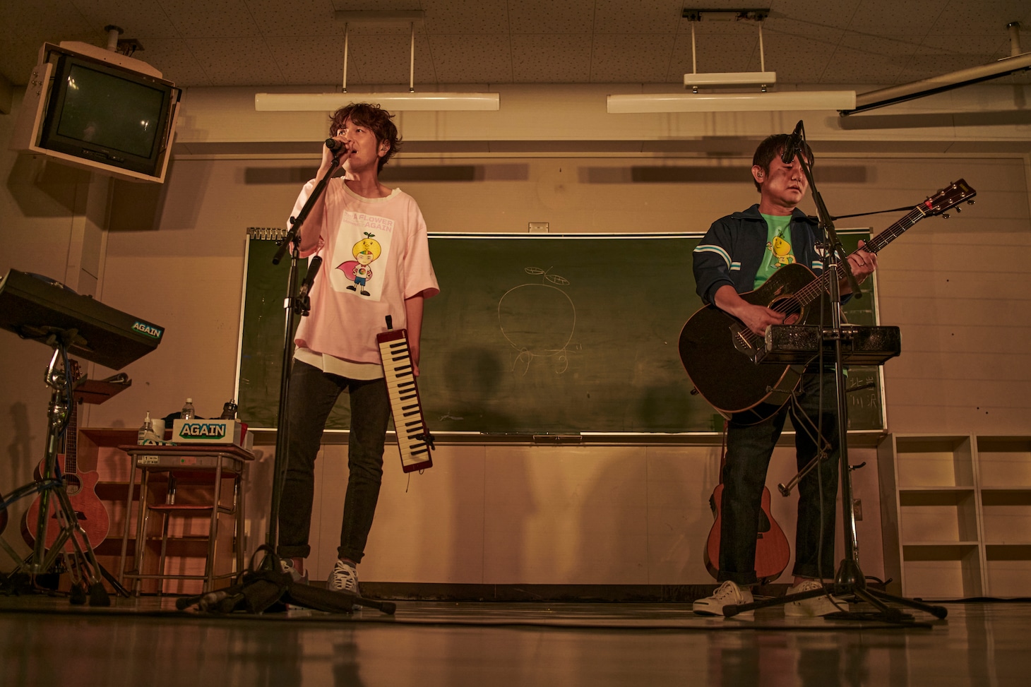 「心の音」を披露するゆず。（撮影：太田好治）