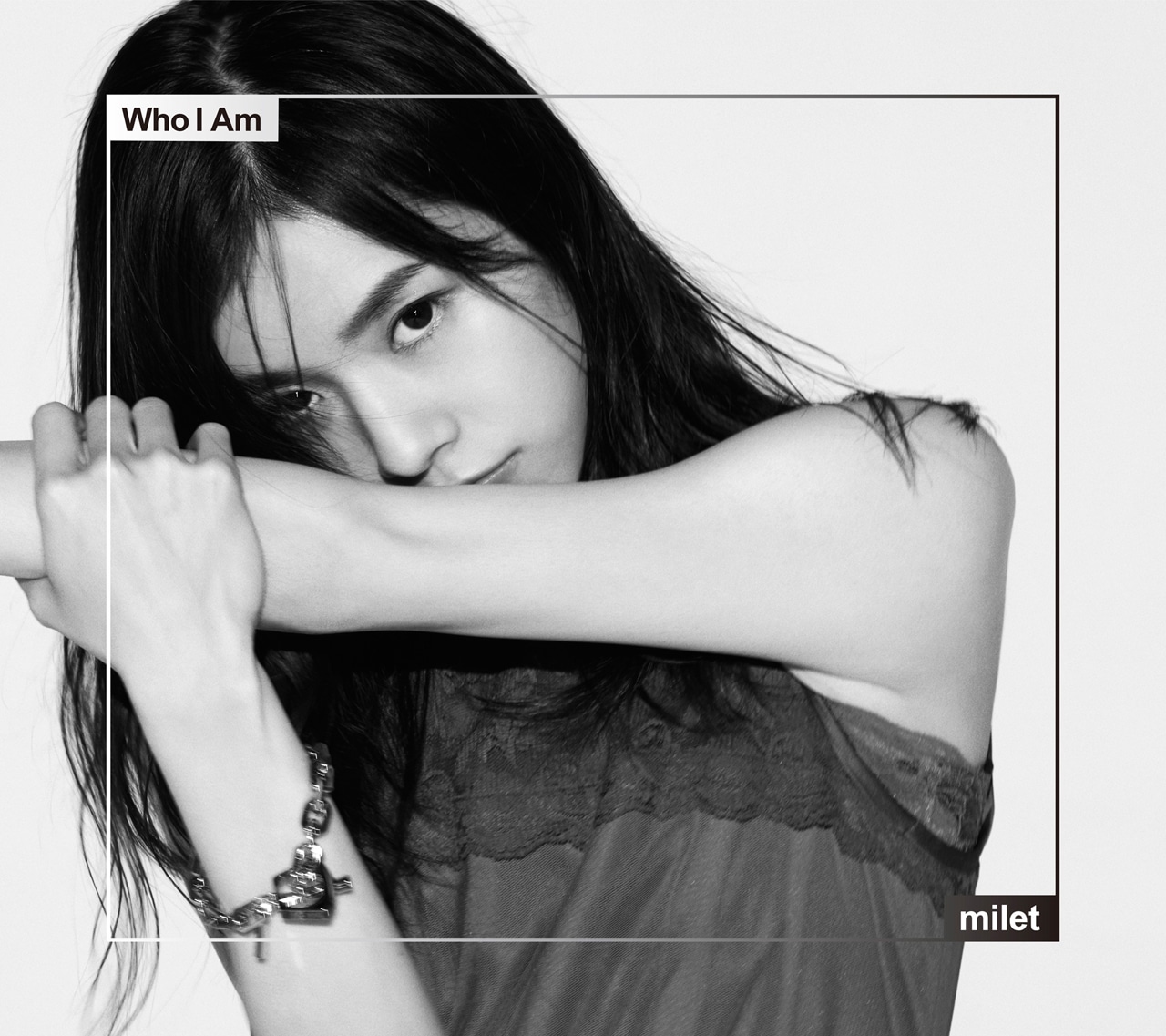 milet「Who I Am」初回限定盤ジャケット