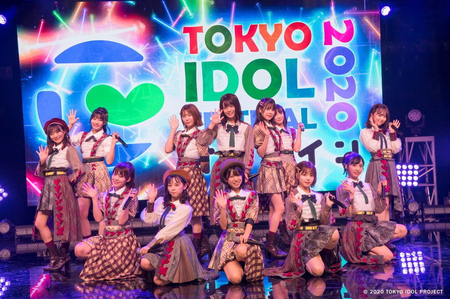 AKB48 Team 8