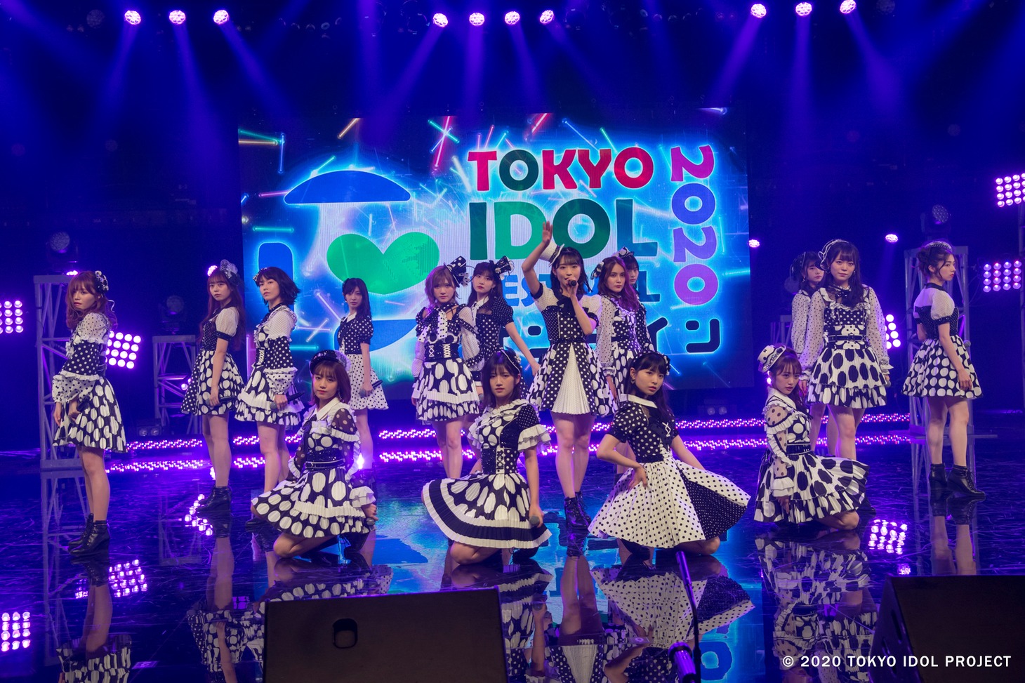 AKB48