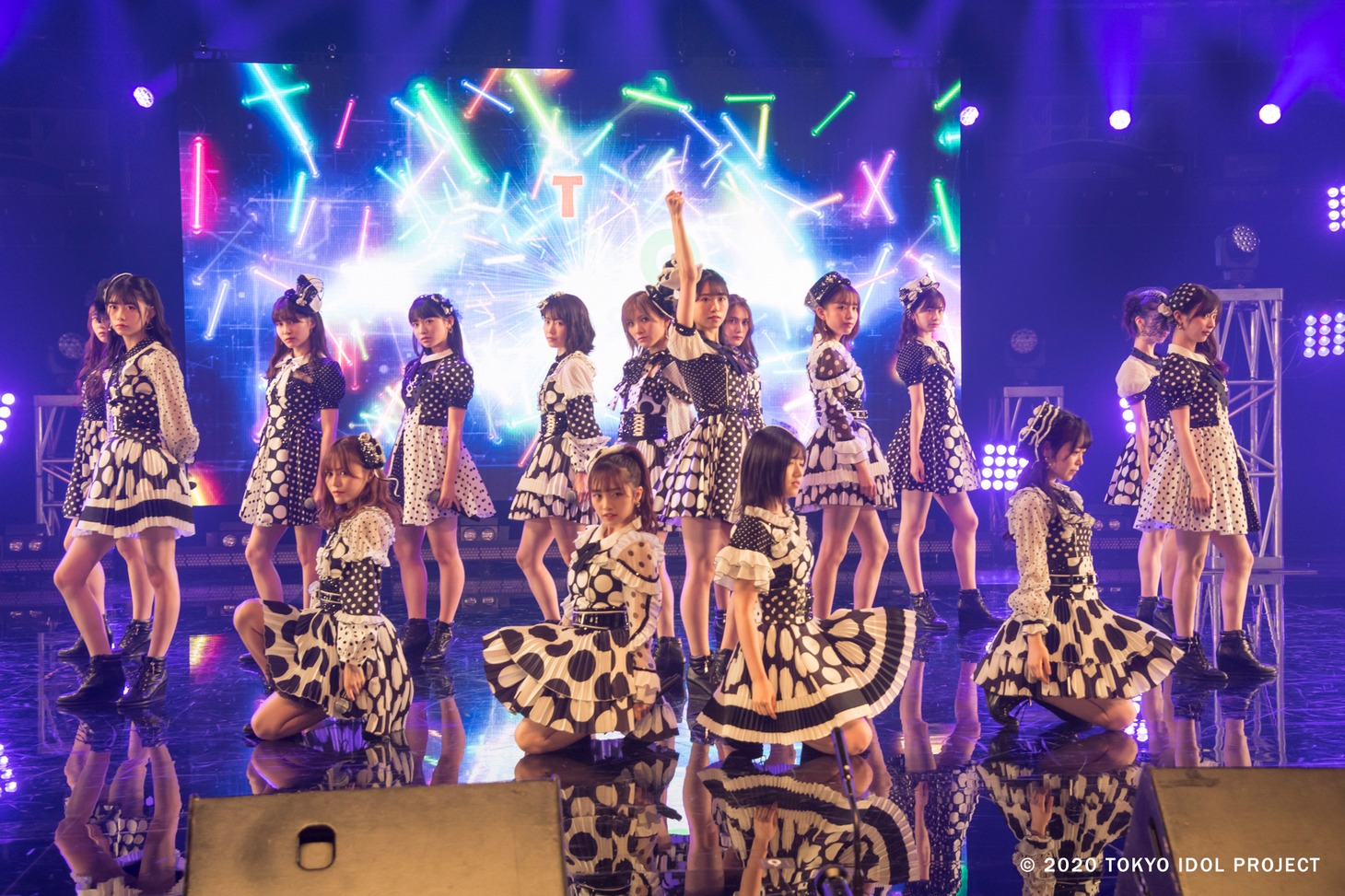 AKB48