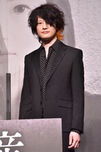 磯部寛之（B, Cho / [Alexandros]）