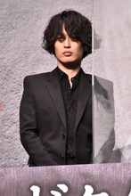 白井眞輝（G / [Alexandros]）