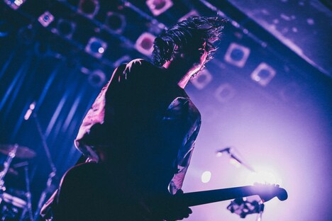 シノダ（G, Vo）（撮影：西槇太一）