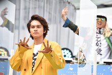 北村匠海とDJ KOO。