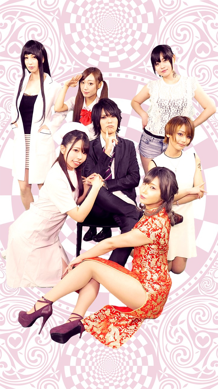 鵜守田倫になりきる江夏亜祐（Dr）とコスプレイヤーたち。
