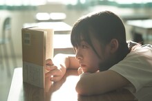 「ラストレター」より、森七菜。(c)2020「ラストレター」製作委員会