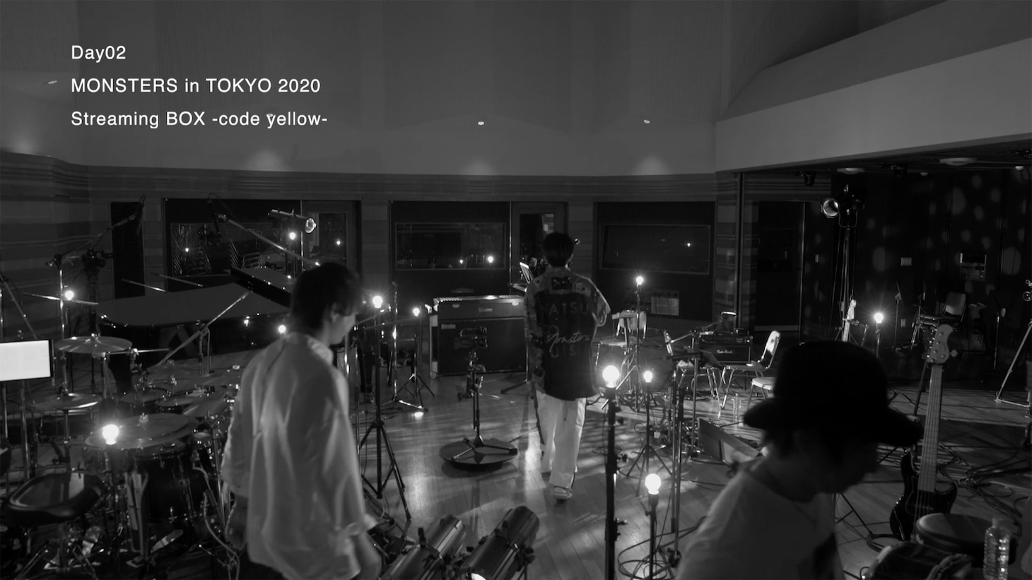 夏と彗星「MONSTERS in TOKYO 2020 Streaming BOX 第2章 -code yellow-」の様子。