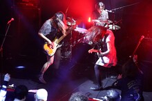 つしまみれ「結成20周年記念ワンマン-完全版-」より。