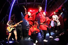 つしまみれ「結成20周年記念ワンマン-完全版-」より。