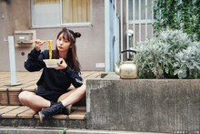 「らんま1/2」グッズを着用したブラジル（MIGMA SHELTER）。