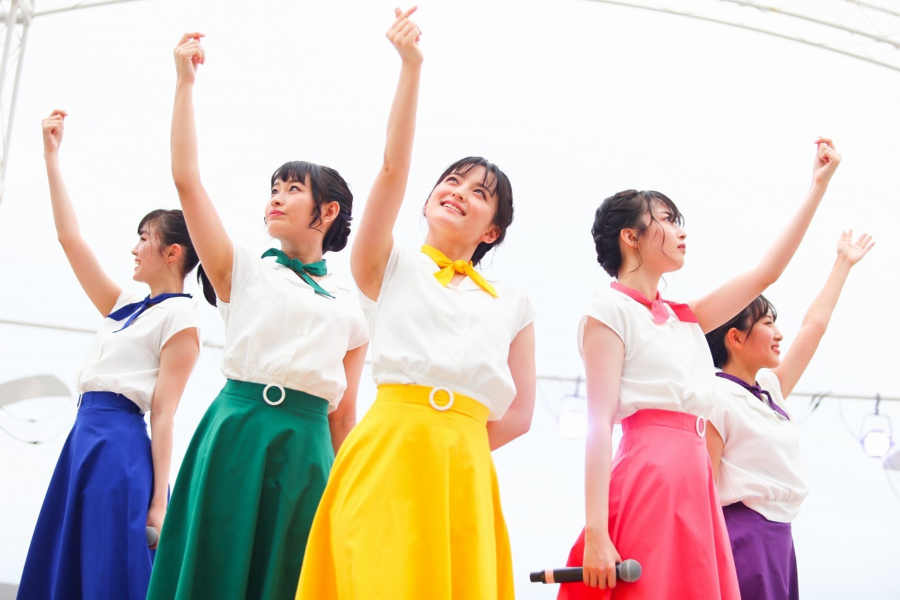 たこやきレインボー「NO RAIN, NO RAINBOW～ジュージュー！お好み焼きの日～」の様子。
