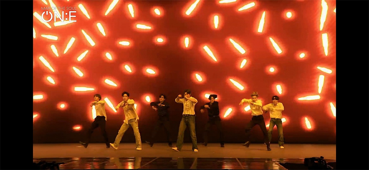 「BTS MAP OF THE SOUL ON:E」10月10日公演の様子。(c)Big Hit Entertainment
