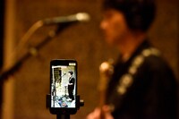 「LIVE IN LIVE～IN YOUR HOME, TAKE C3～」の様子。（Photo by AZUSA TAKADA）