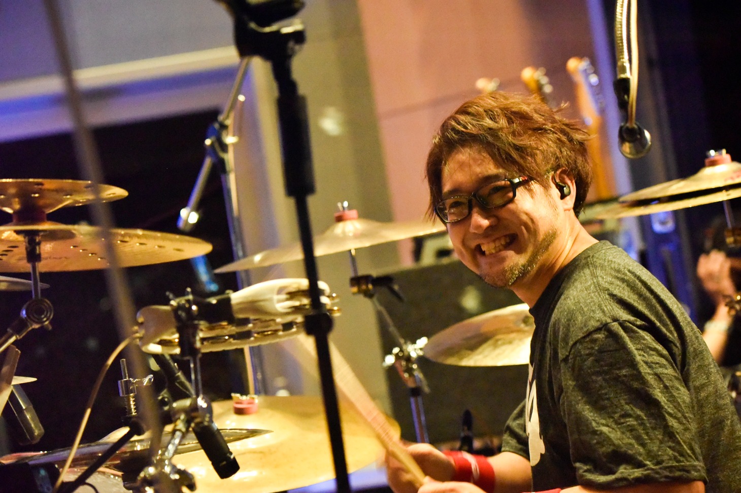 堀之内大介（Dr, Cho）（Photo by AZUSA TAKADA）