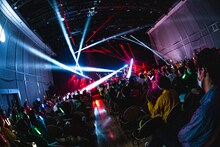 「バンもん！八周年記念リクエストアワード 2020～すゑひろがりインフィ二ティー～」の様子。