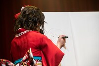 真山りかを描く小林歌穂。