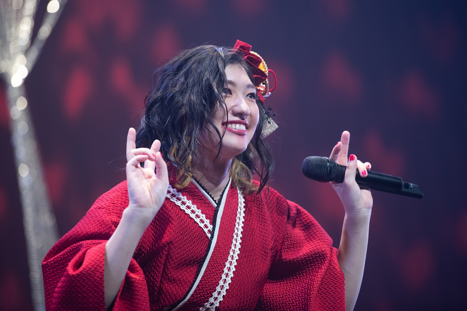 小林歌穂“10代の総集編”見せた生誕ソロライブ「ぽーランド」で10年後の