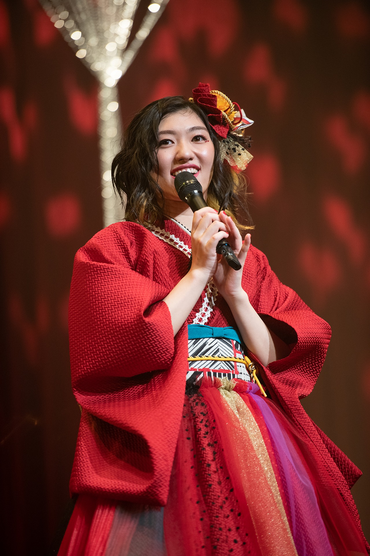 小林歌穂