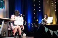 表現は違えど意思疎通に成功した中山莉子（左）と小林歌穂（右）。