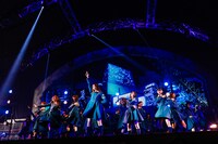 最後の「サイレントマジョリティー」をパフォーマンスする欅坂46。（撮影：上山陽介）