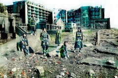 Bishが人気fps Call Of Duty アプリ内で新曲初披露 新アー写のロケ地は軍艦島 写真11枚 音楽ナタリー